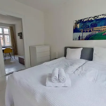 Cozy 1-br In A Location In - 59 Århus
